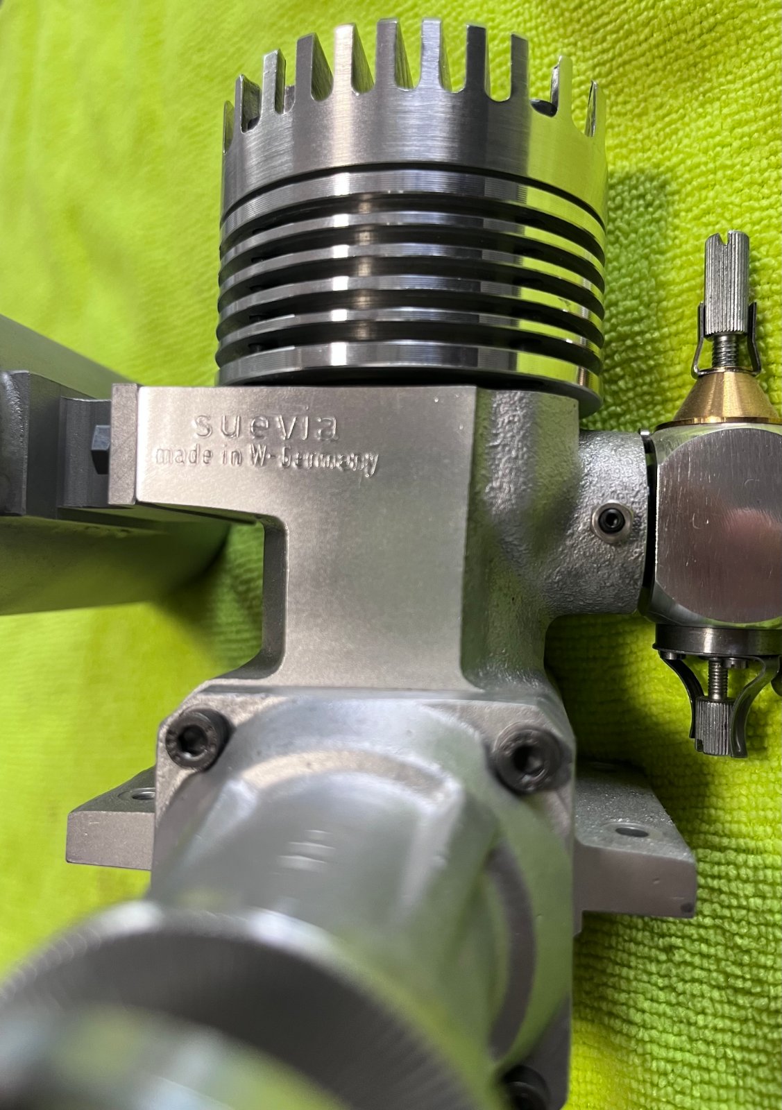 Suevia 1.5 Glow Engine, Made in W. Germany, Never Run photo 3