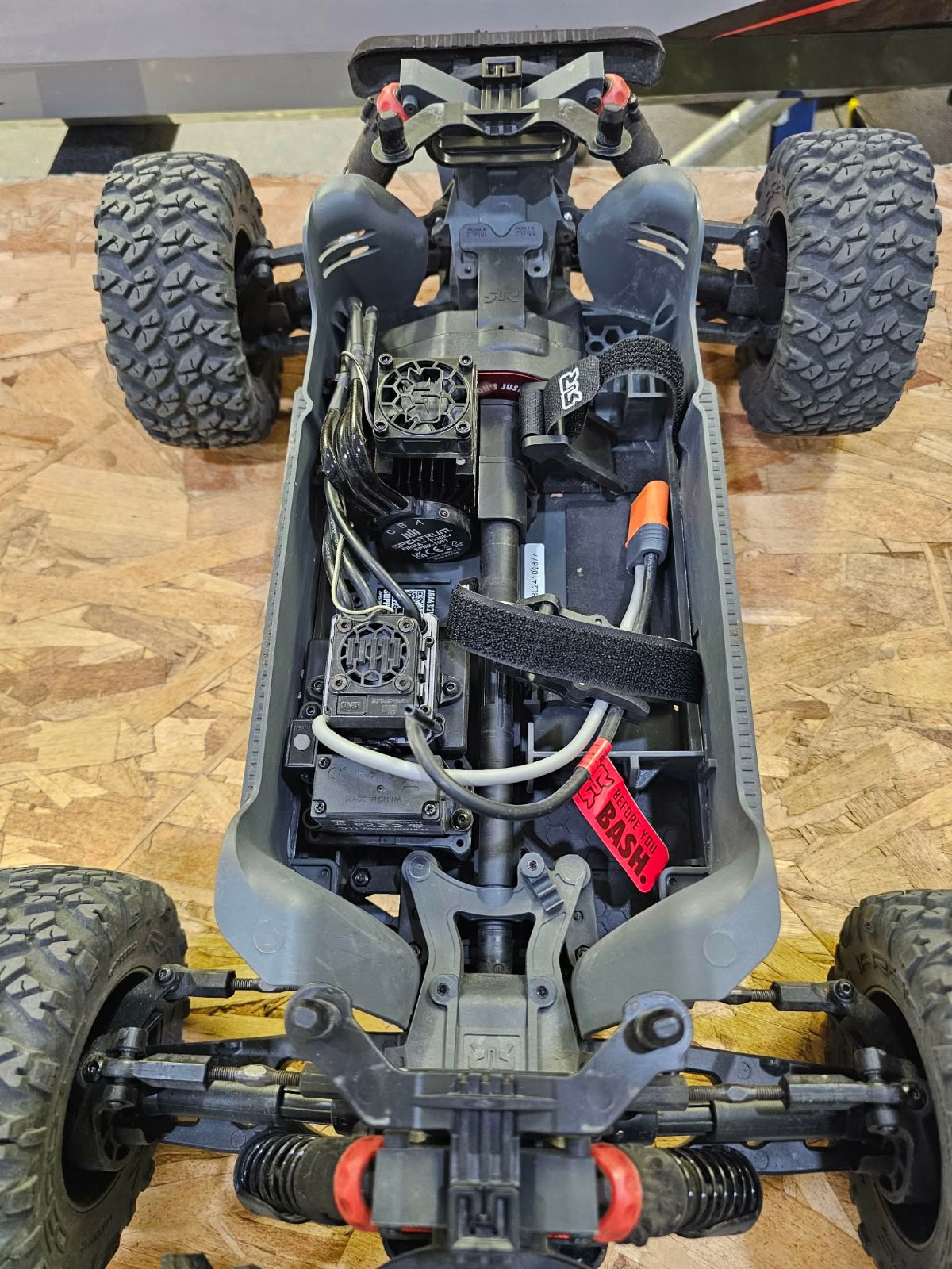 2x1/10 Arma rock trucks photo 2