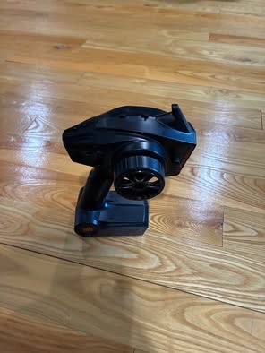 RC Truck Losi Tenacity MT AWD W/controller photo 4