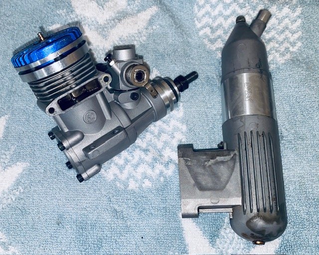 Magnum XLS 52a engine in box, complete. photo 4