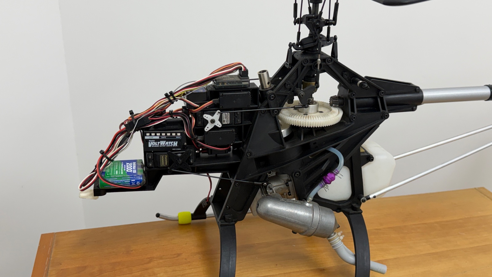 Kyosho Nexus 30 photo 5