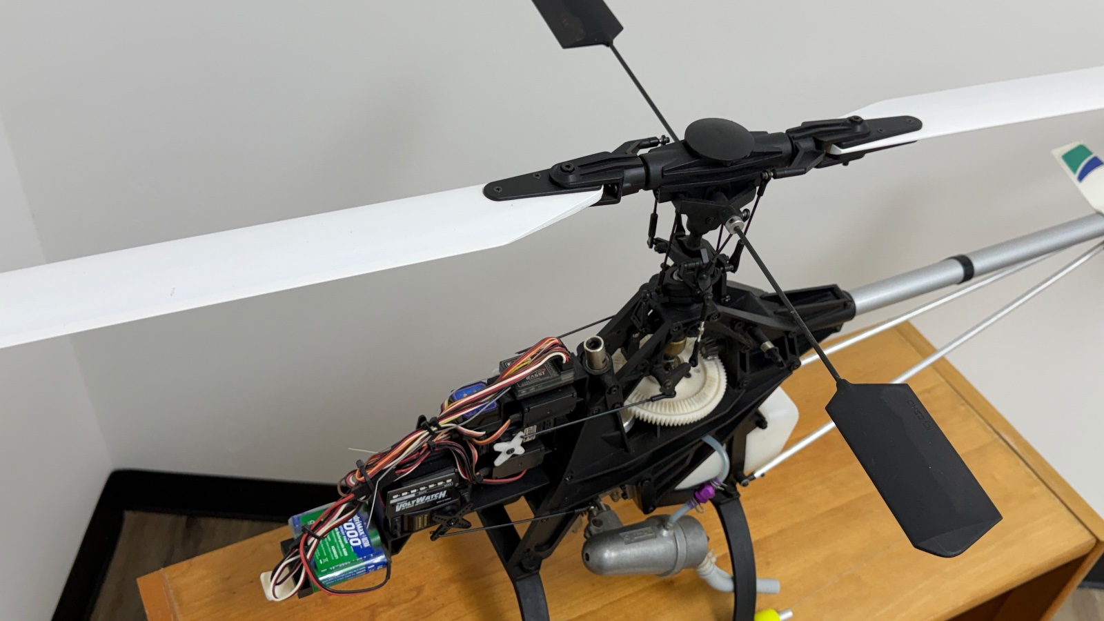Kyosho Nexus 30 photo 7