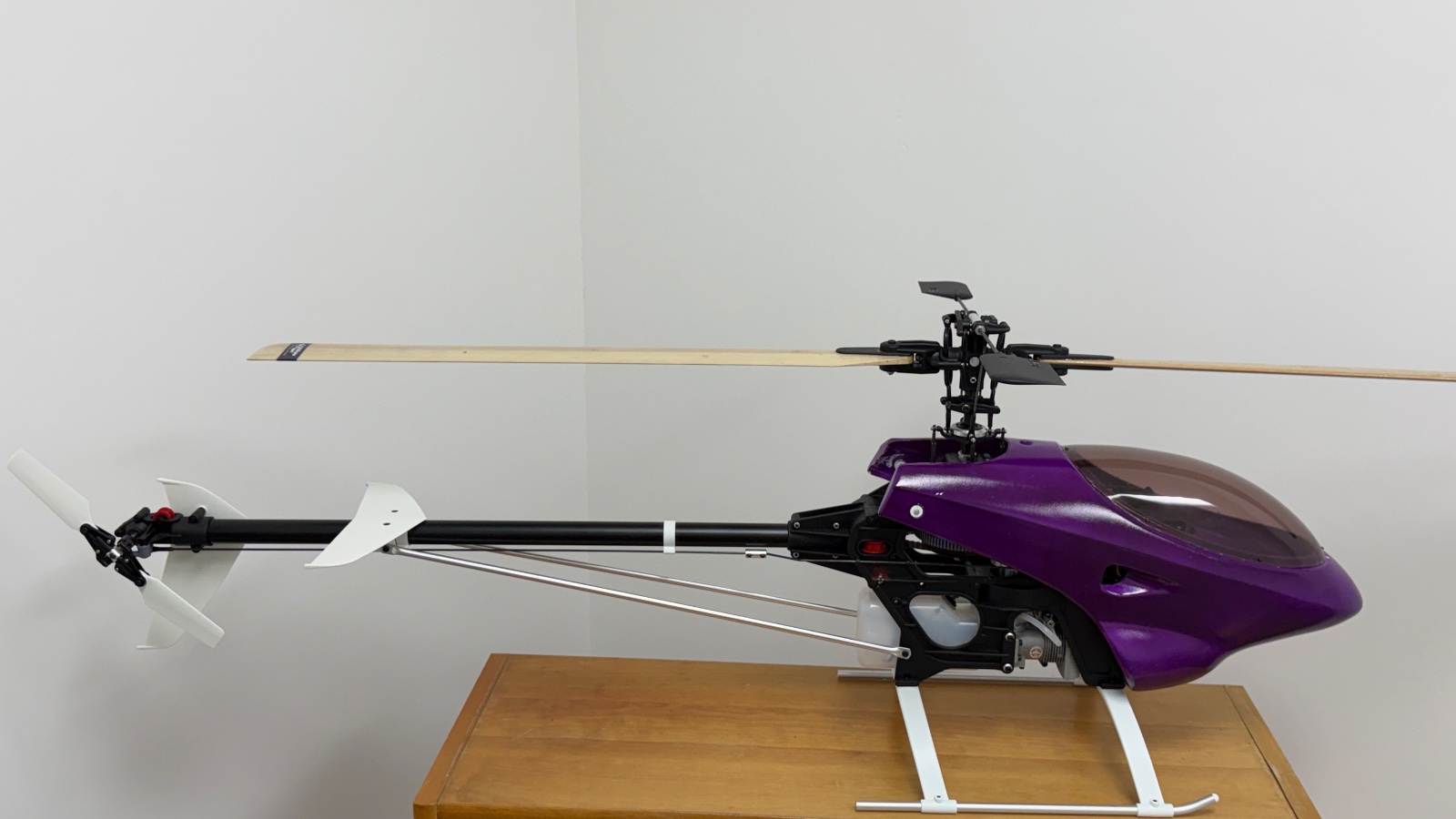 Raptor 30 photo 12