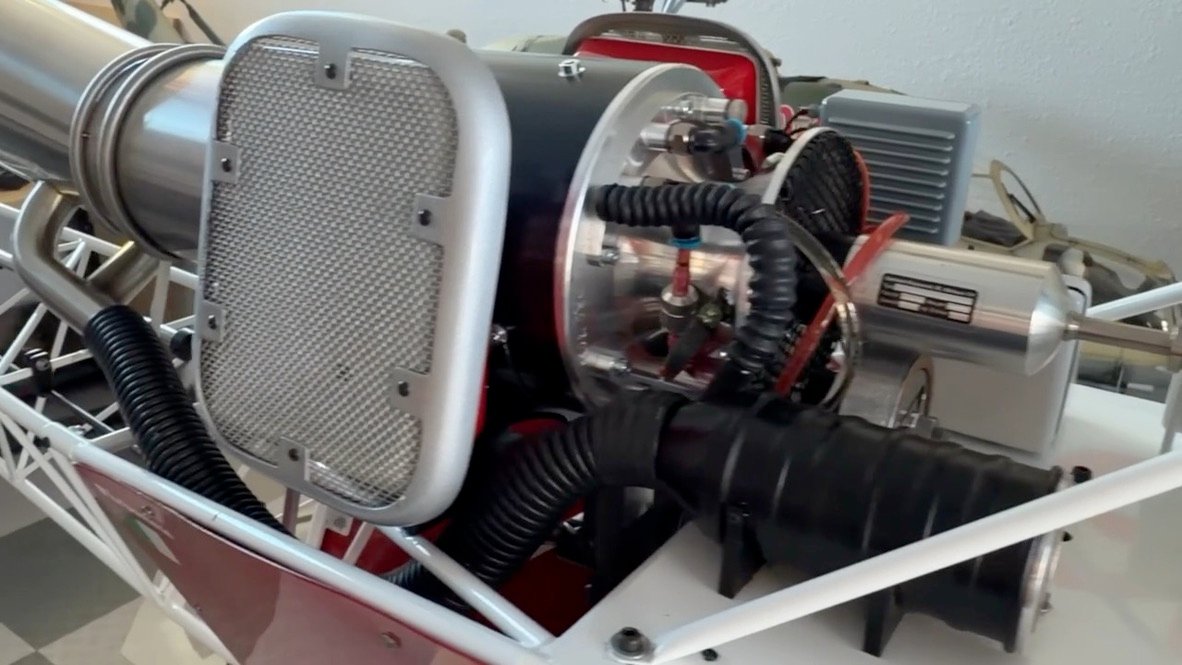 Vario 1/4 Scale Model photo 3